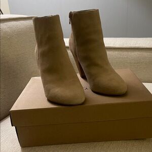 Lucky Brand Tan Ankle Booties